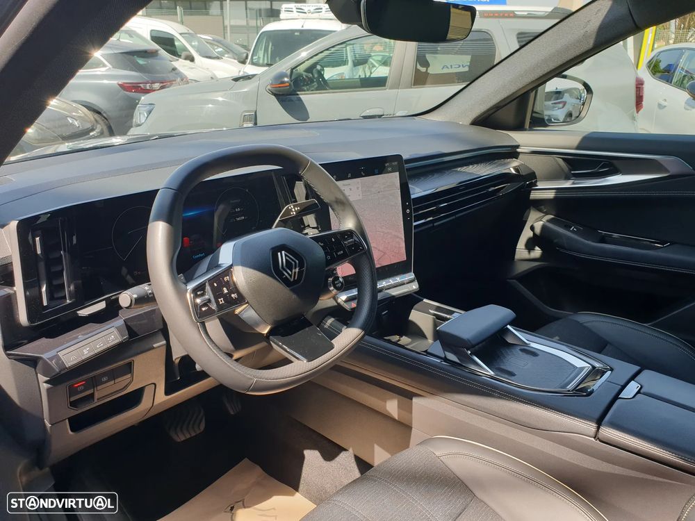 Renault Austral 1.3 Mild Hybrid Iconic Auto - 14