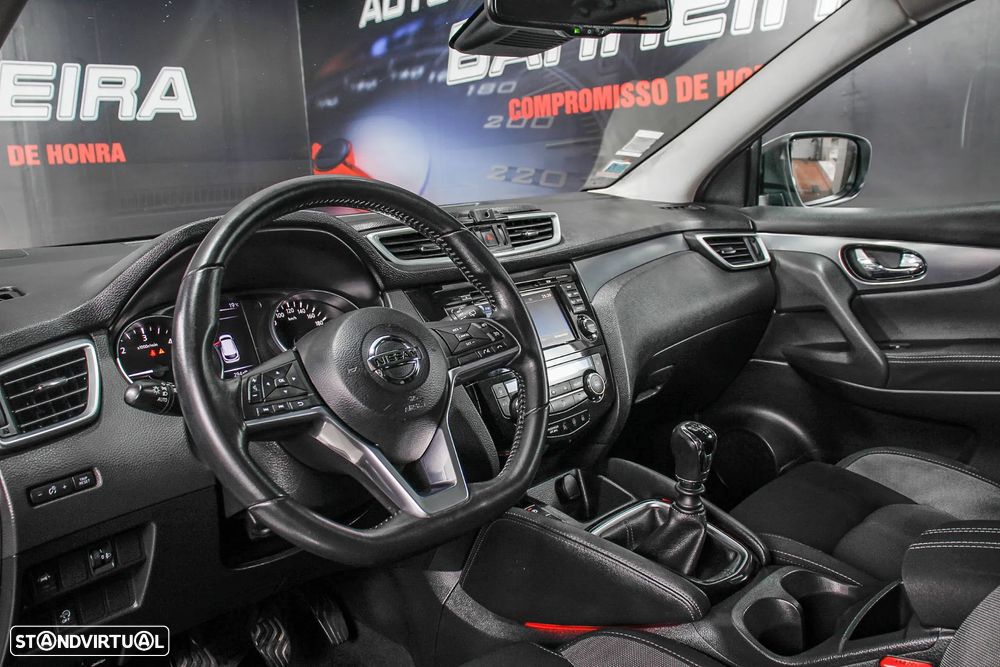Nissan Qashqai 1.5 dCi N-Connecta RS+PS - 21
