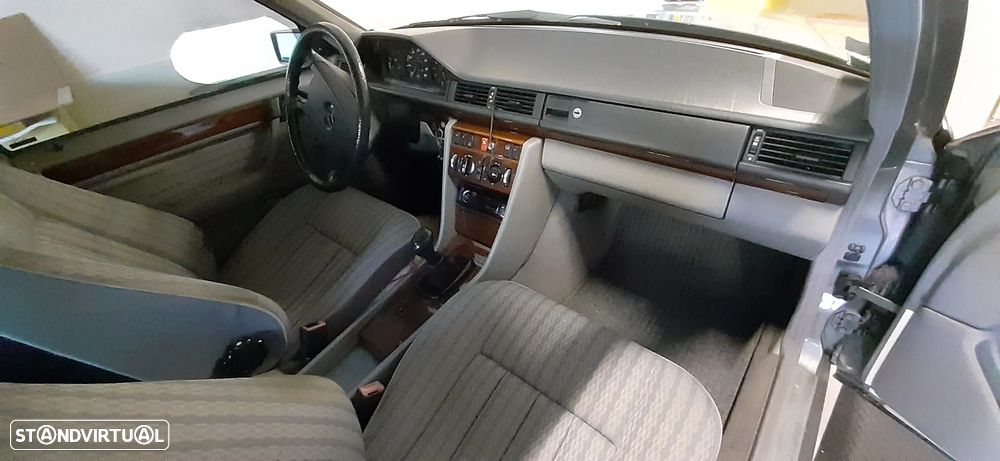 Mercedes-Benz W124 (1984-1997) 200 D - 6