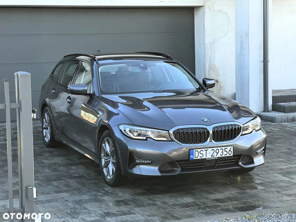 BMW Seria 3 320d Sport Line Shadow - 1