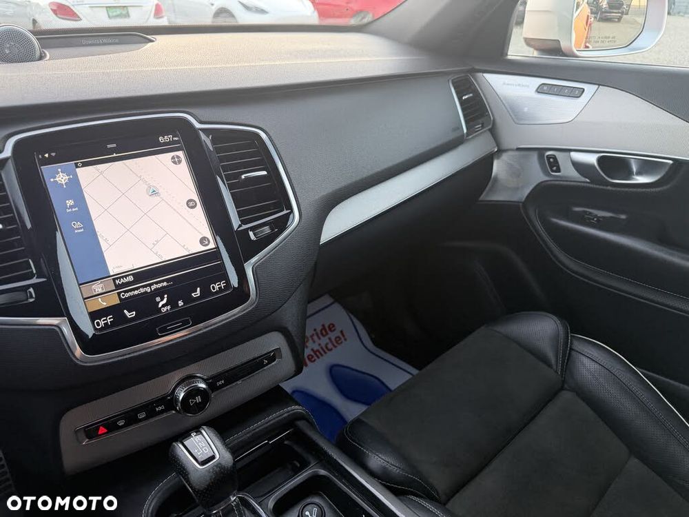Volvo XC 90 - 11