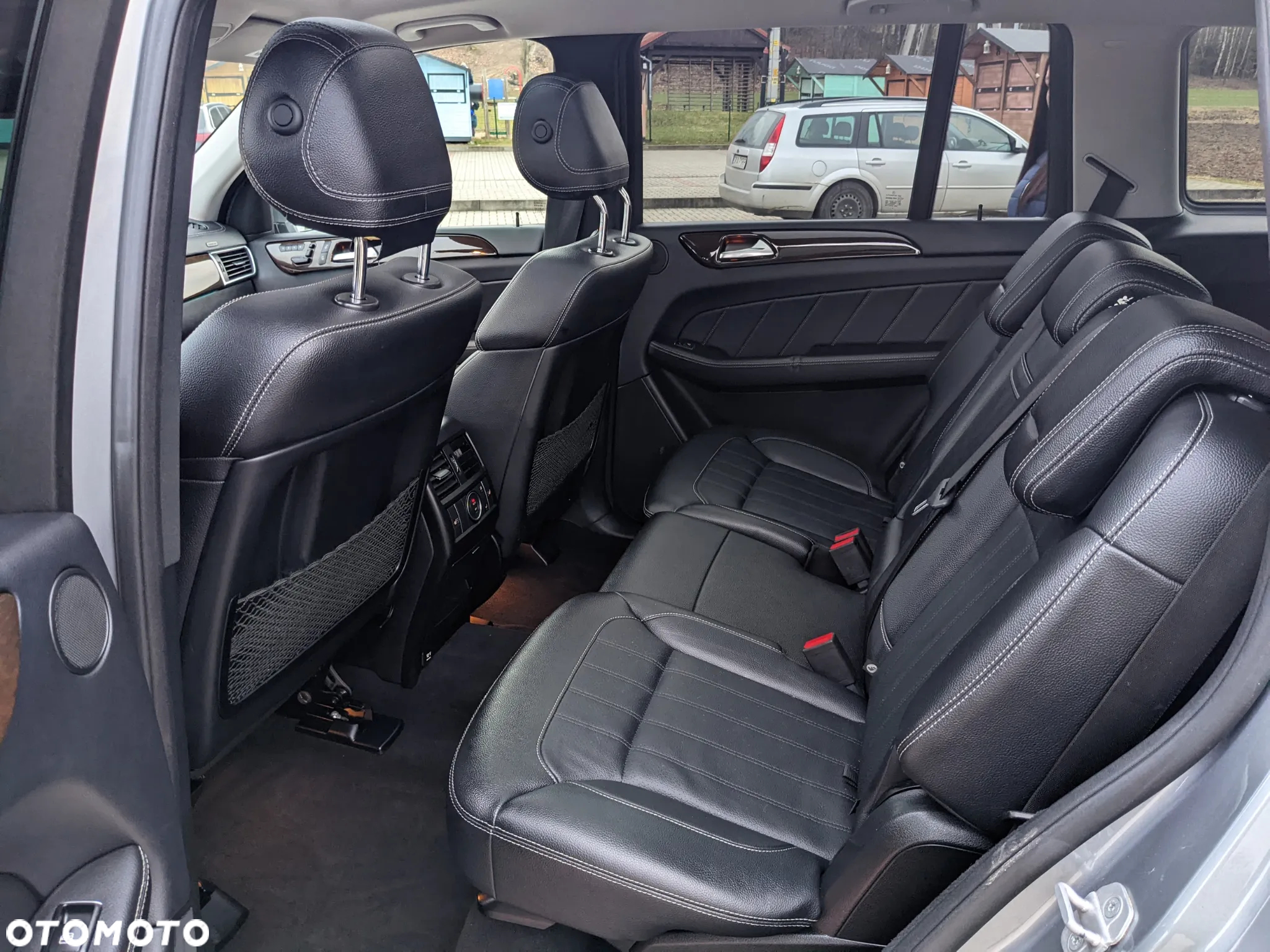 Mercedes-Benz GL 400 4Matic 7G-TRONIC - 10