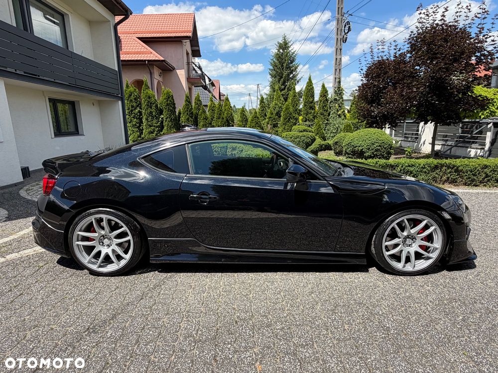 Toyota GT86 2.0 Premium - 11