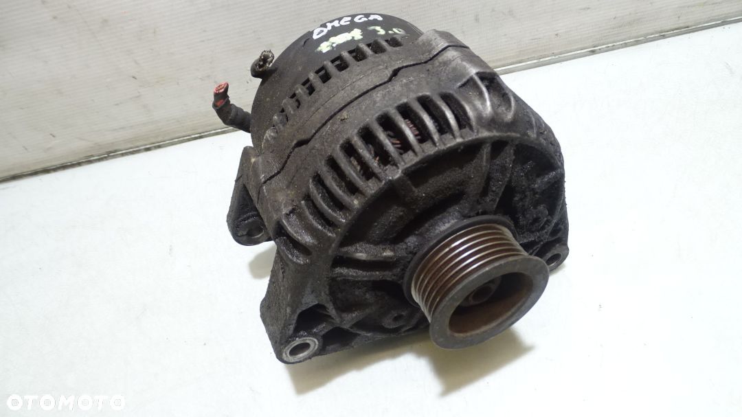 ALTERNATOR 120A OPEL OMEGA 3.0 90413763 0123510062 - 1