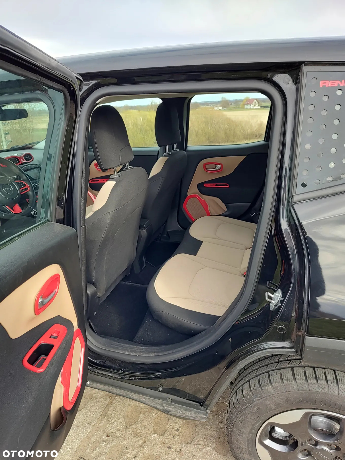 Jeep Renegade - 11