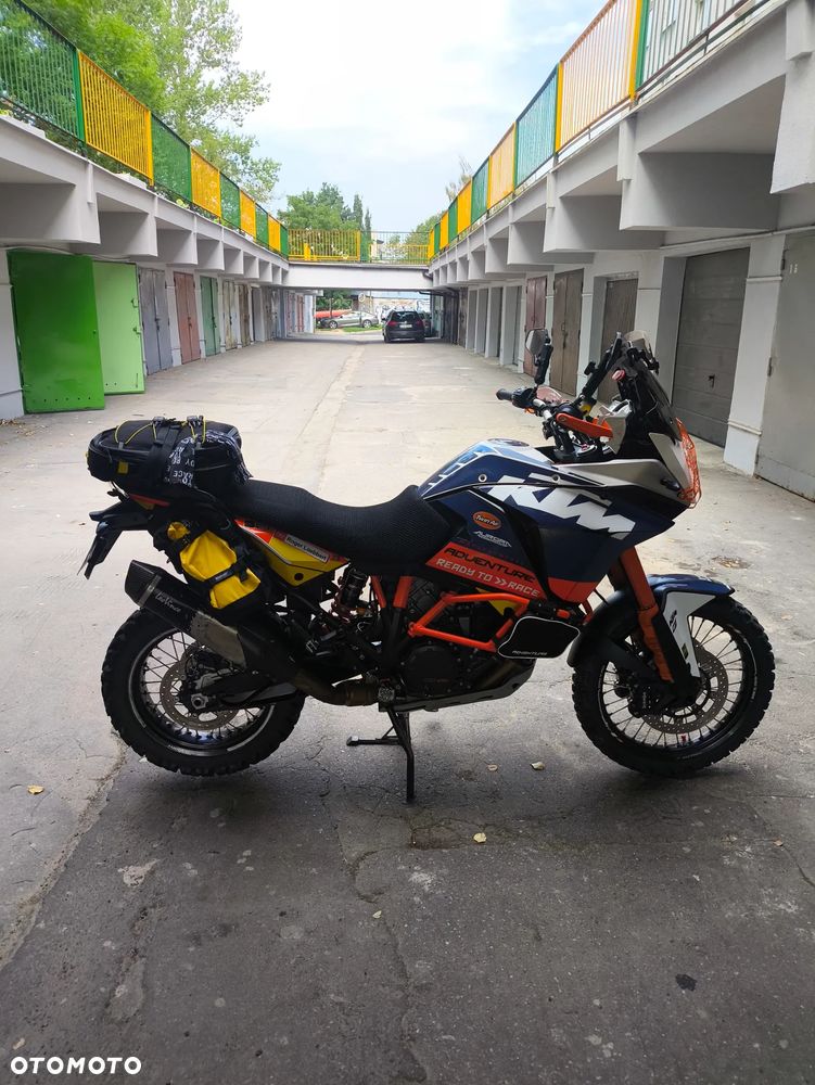 KTM Adventure - 8