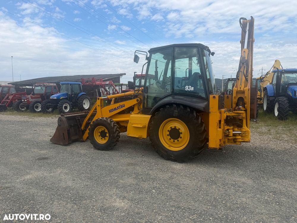 Komatsu Wb93 r2 - 3