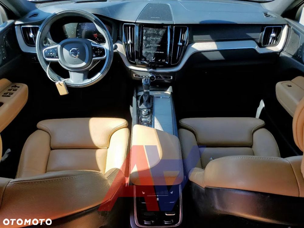 Volvo XC 60 T5 AWD Inscription - 8