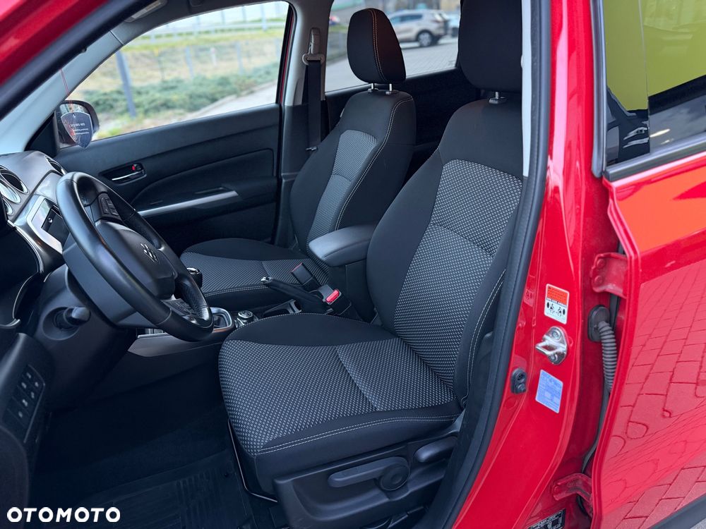 Suzuki Vitara 1.4 Boosterjet SHVS Premium 4WD - 10