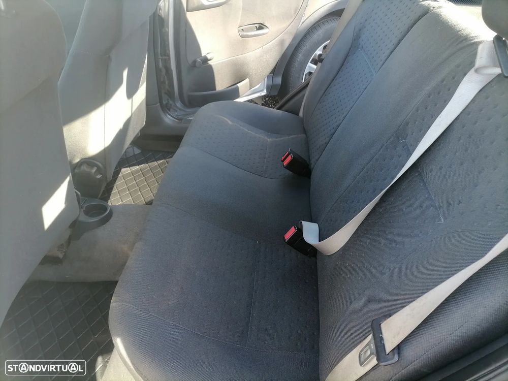 Opel Corsa 1.2 16V Confort - 14