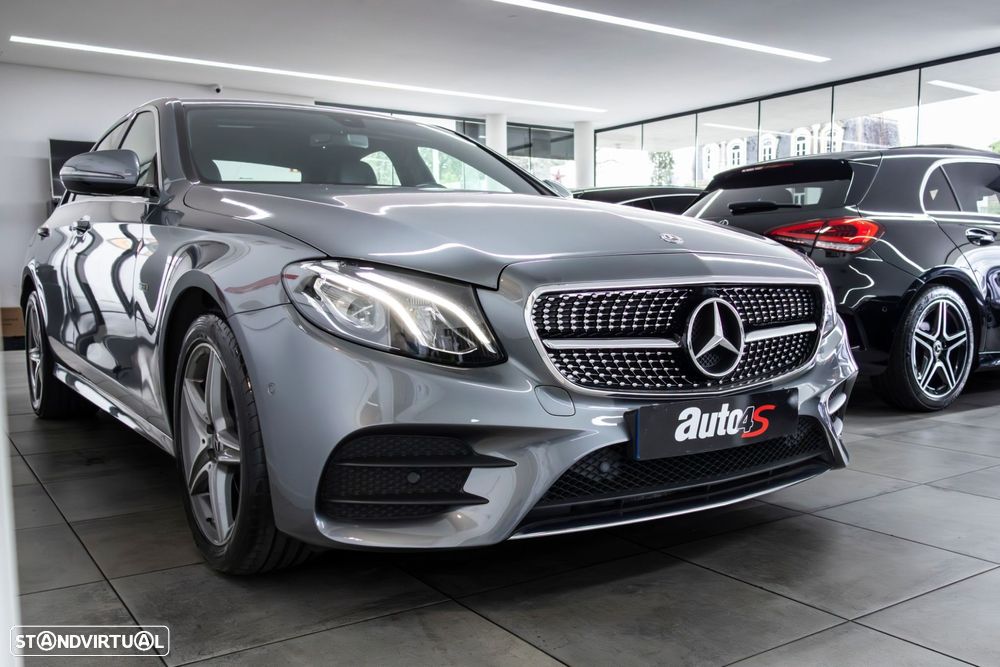 Mercedes-Benz E 300 de AMG Line - 4