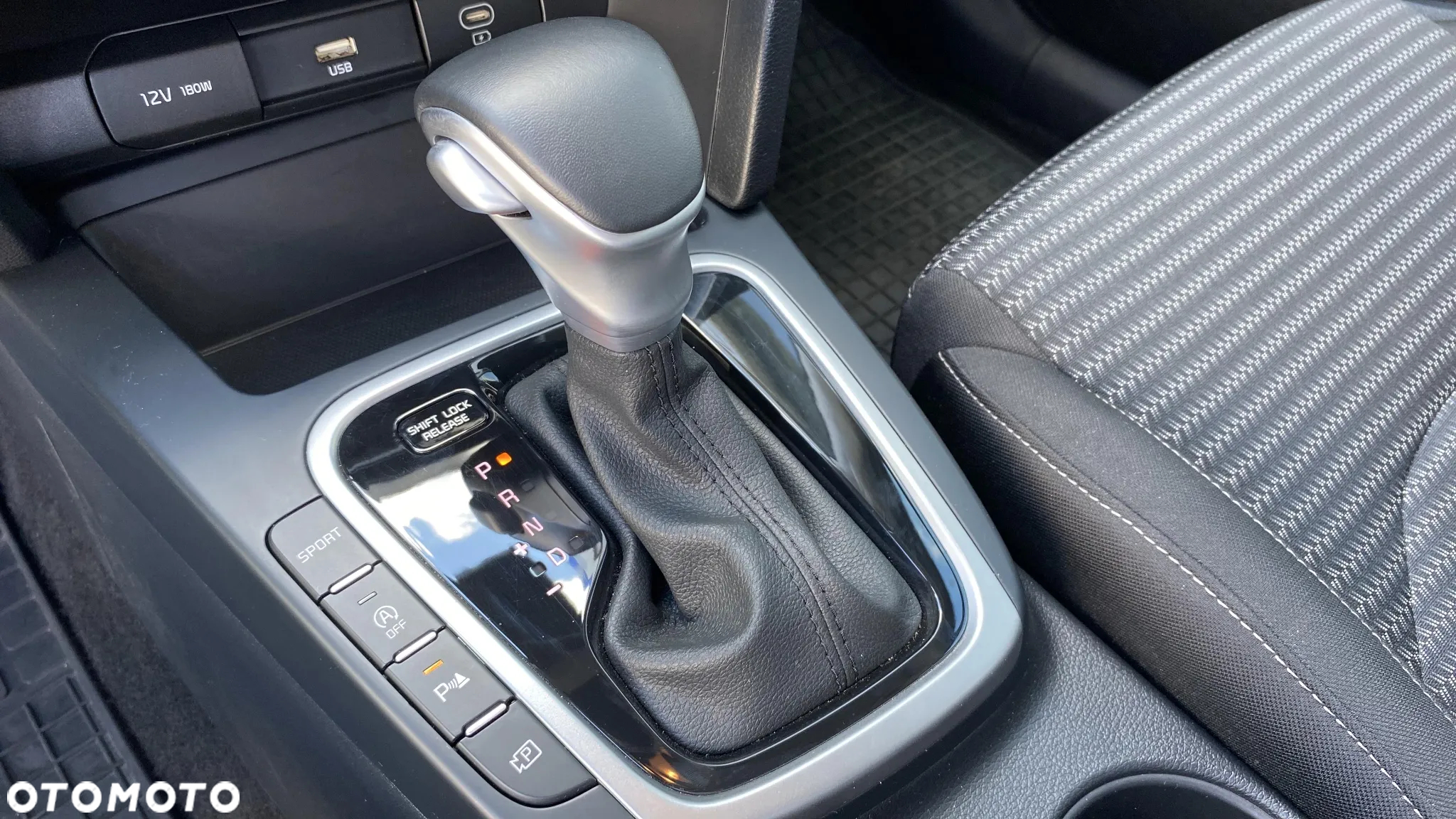 Kia Ceed 1.5 T-GDI M DCT - 18