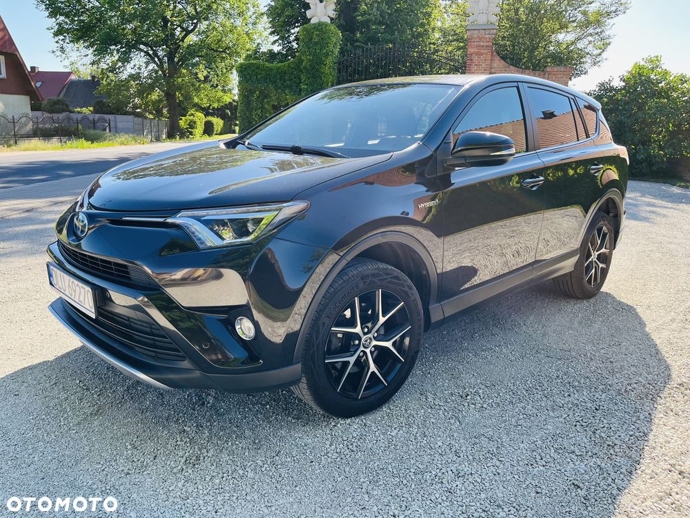 Toyota RAV4 - 8
