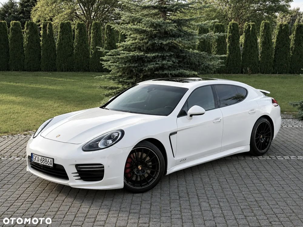 Porsche Panamera GTS - 2