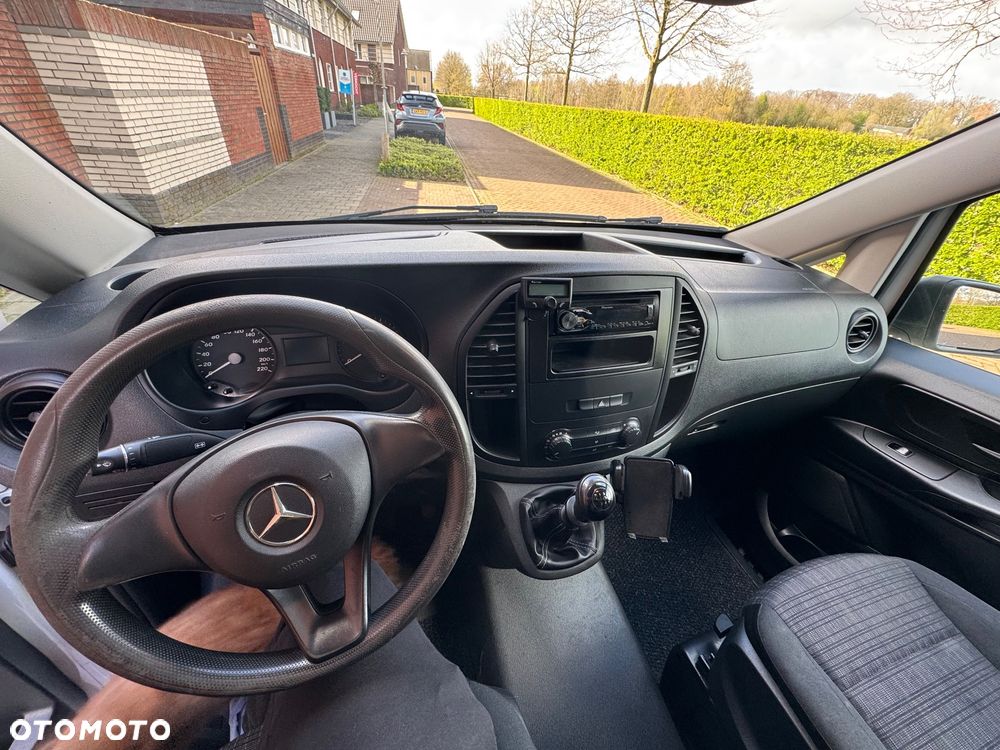 Mercedes-Benz Vito - 14