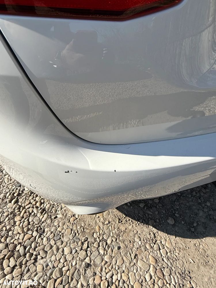 BMW Seria 2 218i Aut. Advantage - 2