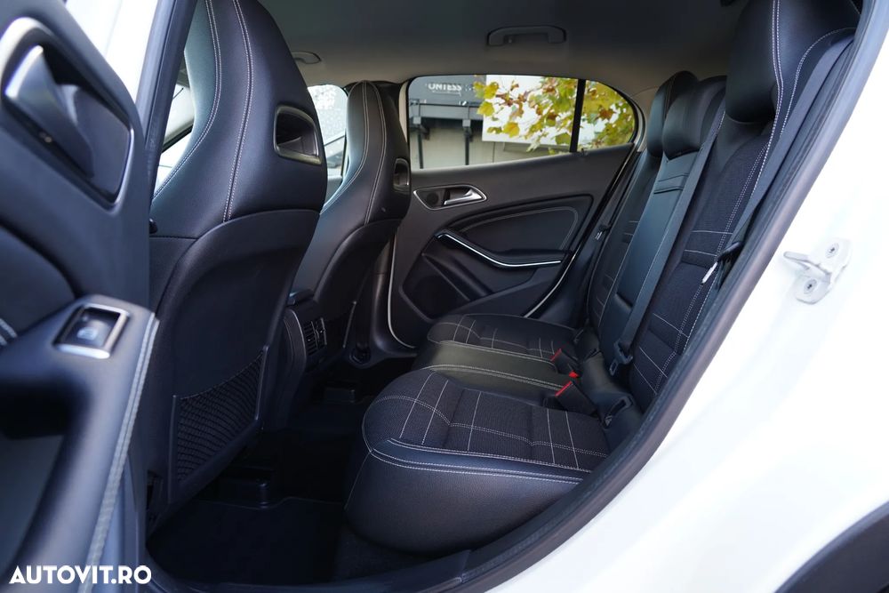 Mercedes-Benz GLA 200 (CDI) d 4Matic 7G-DCT Urban - 15