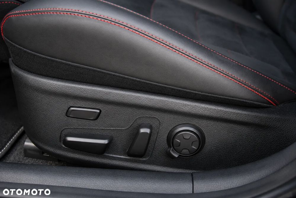 Kia Stinger 3.3 T-GDI V6 GT Prestige Line AWD - 25