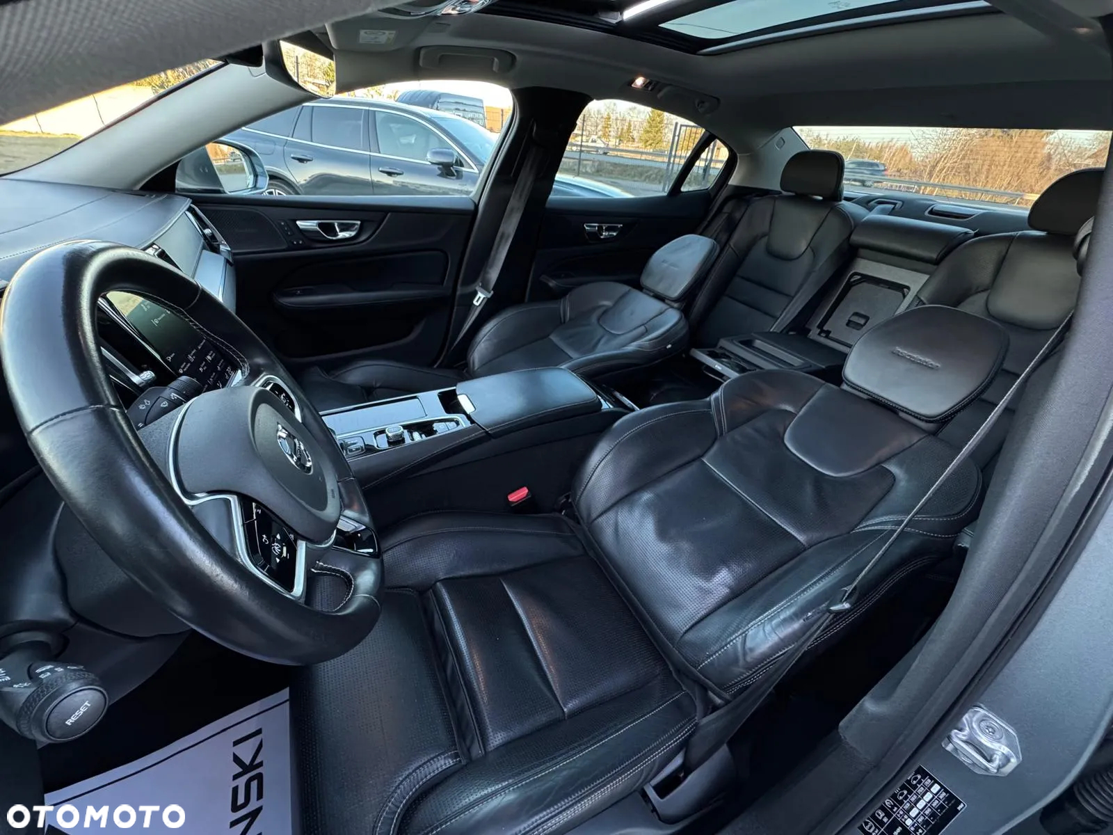 Volvo S60 T8 Twin Engine AWD Geartronic Inscription - 16
