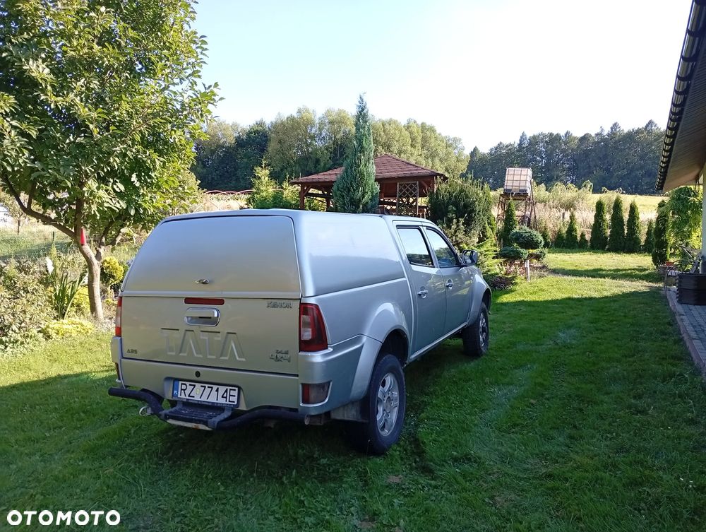Tata Xenon - 14