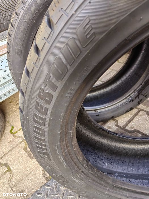 235/50R19 99H Bridgestone Blizzak LM 25 para zima PZ52 K5 - 4
