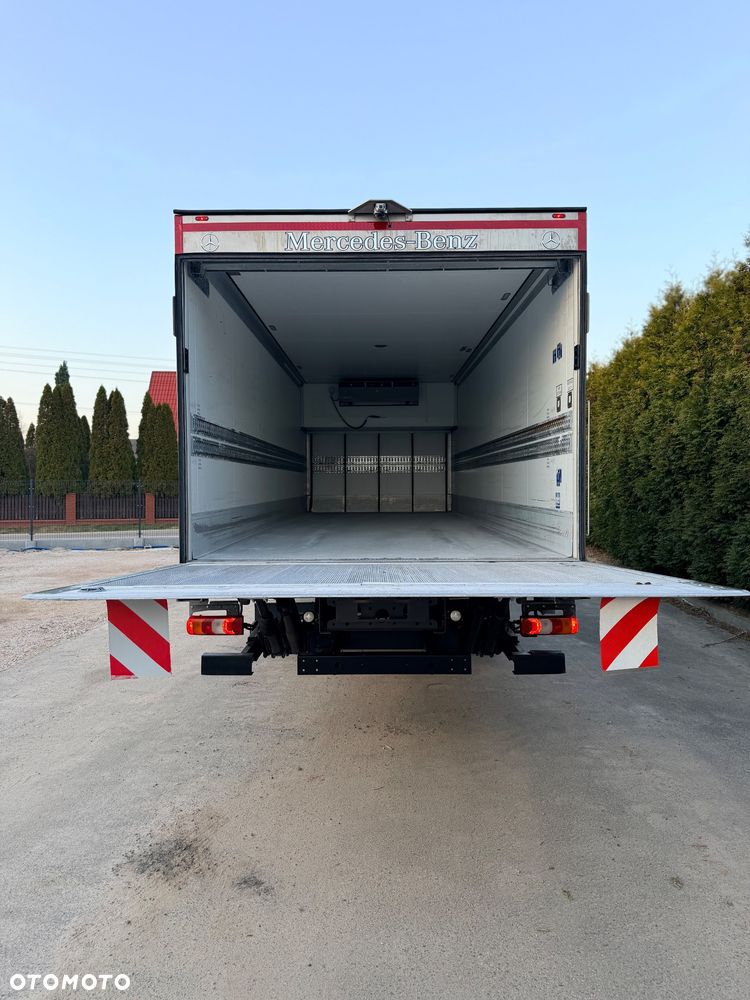 Mercedes-Benz ANTOS /1830/E 6/Chłodnia +Winda /18 Palet / Niski Przebieg122 Tys Km! - 25