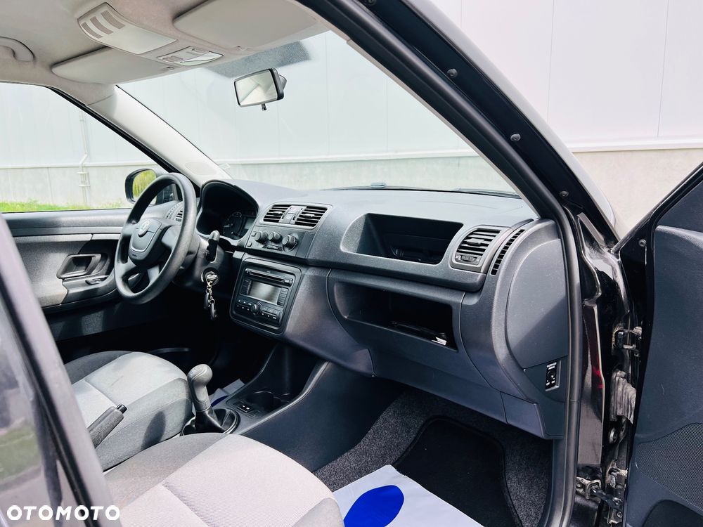 Skoda Fabia 1.2 HTP COOL EDITION - 29