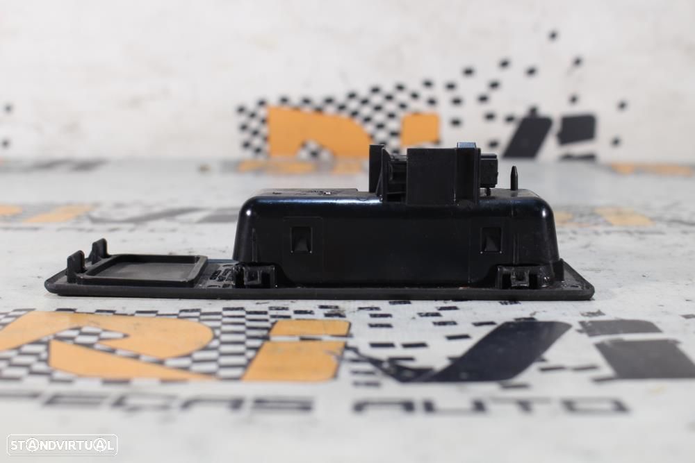 Puxador Da Tampa Da Mala Bmw 3 (F30, F80)  7368752 / 108229 10 / 7 368 - 6