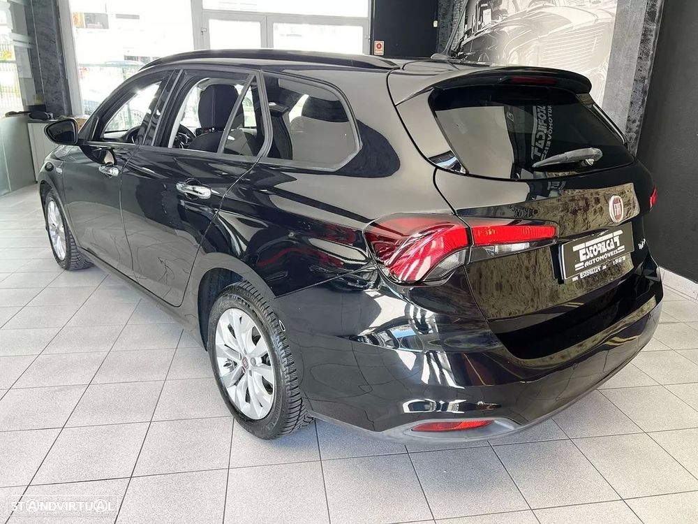 Fiat Tipo Station Wagon 1.3 M-Jet Lounge - 4