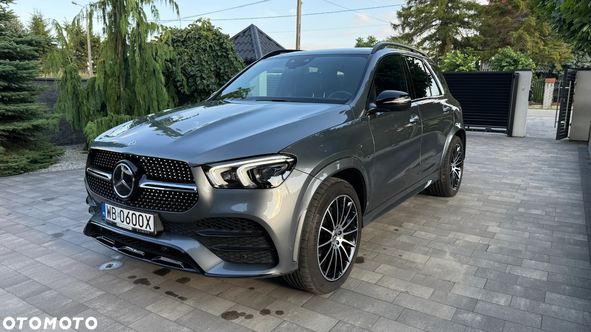 Mercedes-Benz GLE - 10