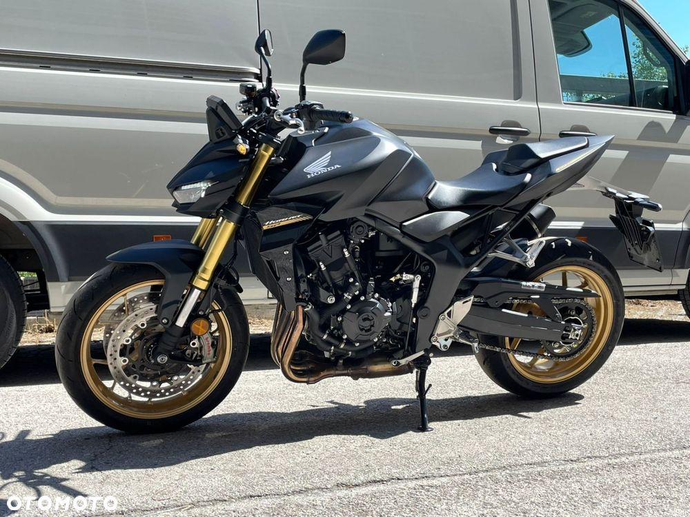 Honda CB - 25
