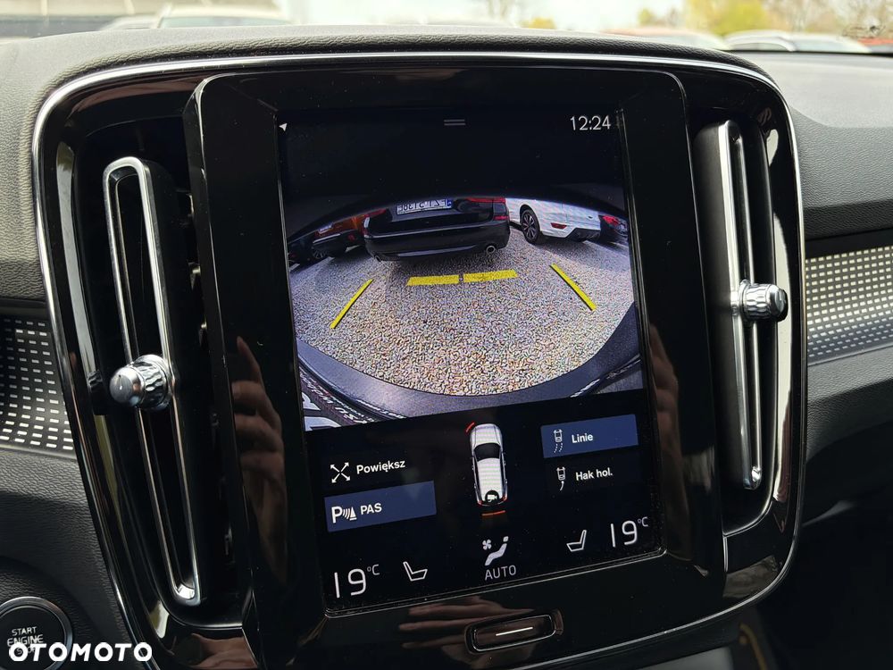 Volvo XC 40 D3 SCR R-Design - 29