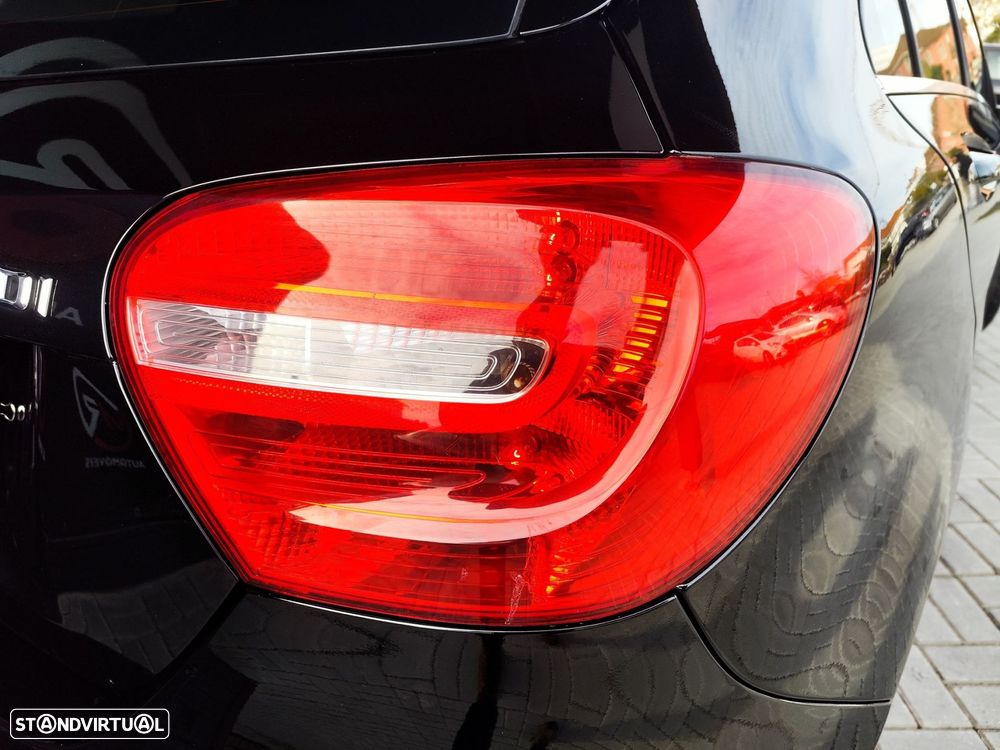 Mercedes-Benz A 180 - 32