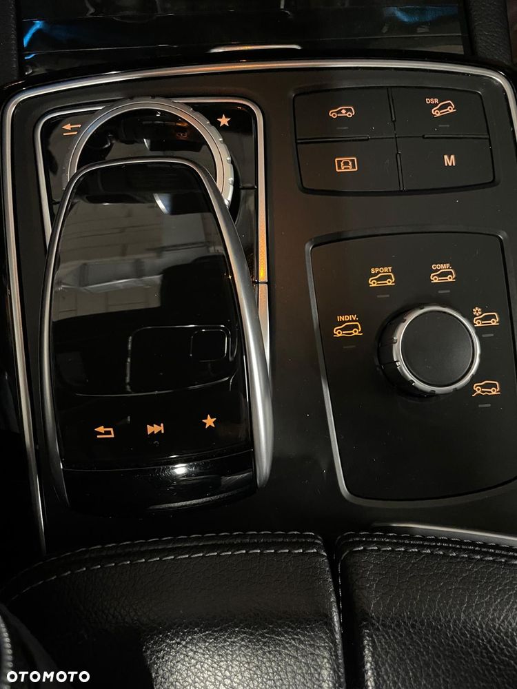 Mercedes-Benz GLE 400 4-Matic 9G-TRONIC - 9
