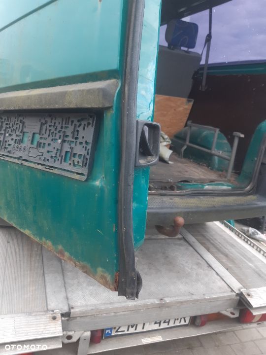 Uszczelka tylnych drzwi lewych vw t4 - 3