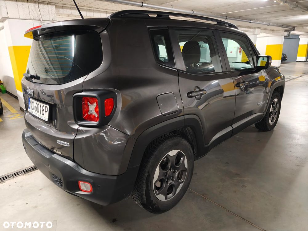 Jeep Renegade 1.6 E-TorQ Longitude FWD - 6