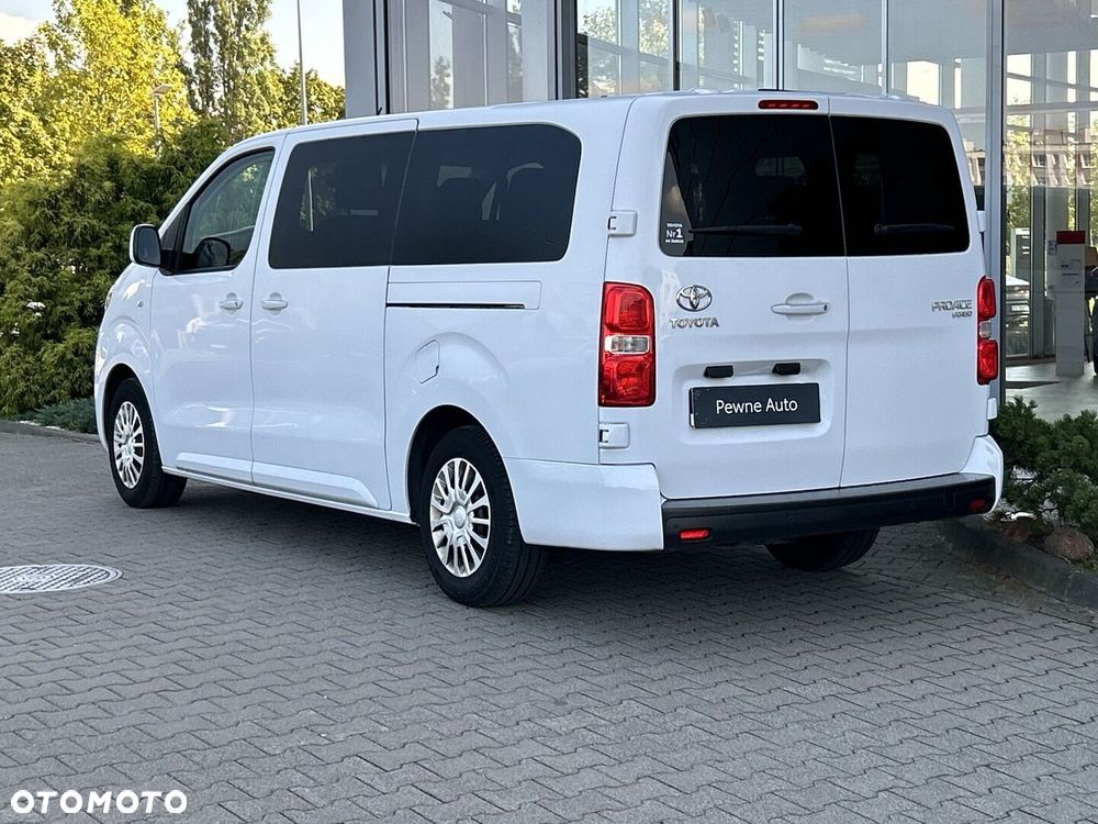 Toyota Proace Verso 2.0 D4-D Long Business - 3