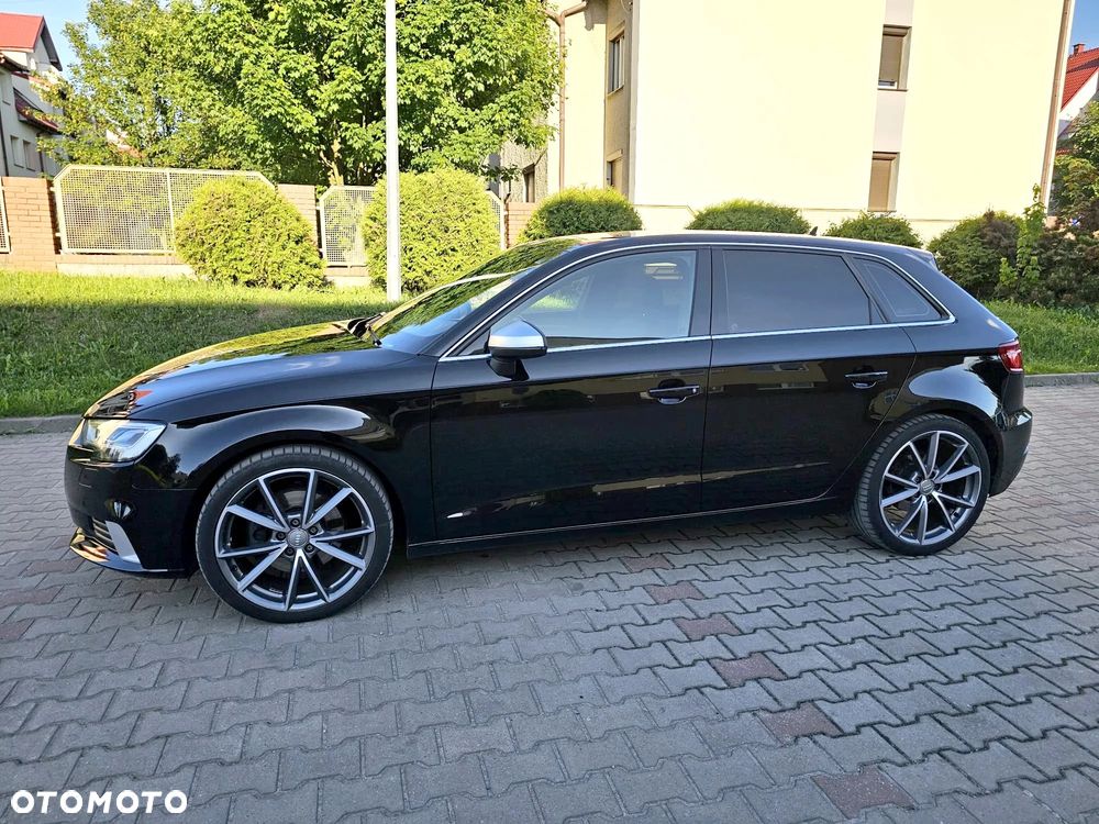 Audi A3 Sportback - 12