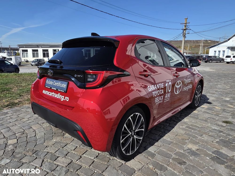 Toyota Yaris 1.5 VVT-i HSD Dynamic - 9