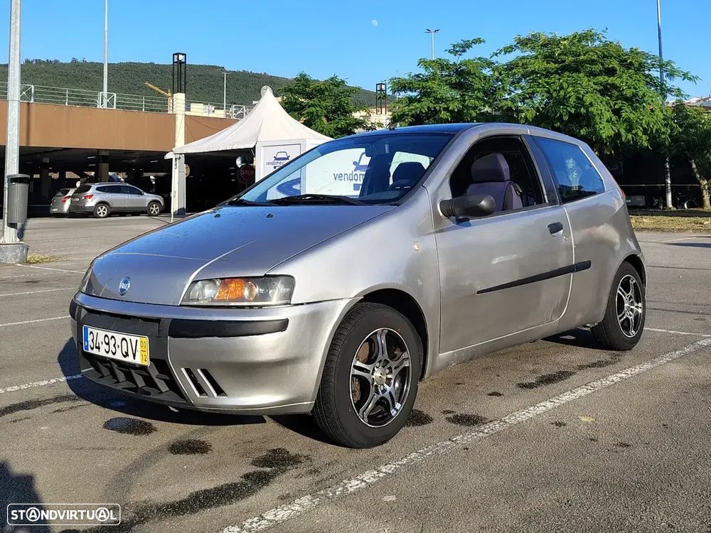 Fiat Punto 1.2 16V ELX - 2