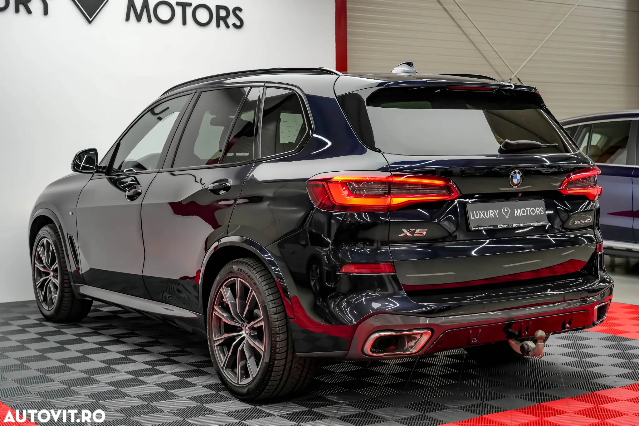 BMW X5 xDrive40i - 32
