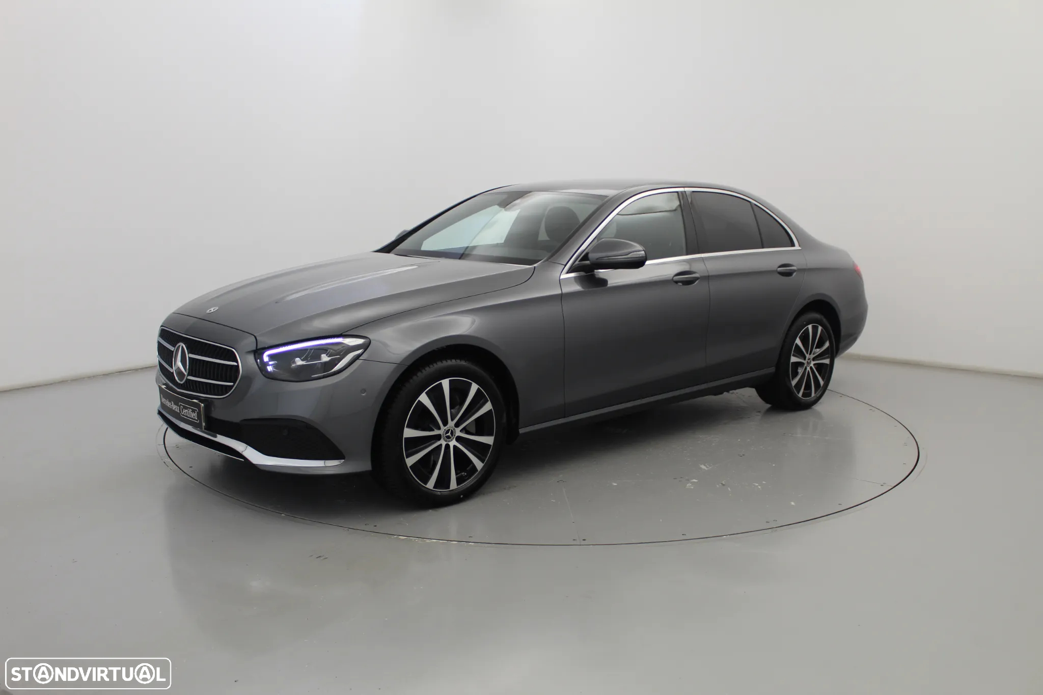 Mercedes-Benz E 300 de Avantgarde - 5