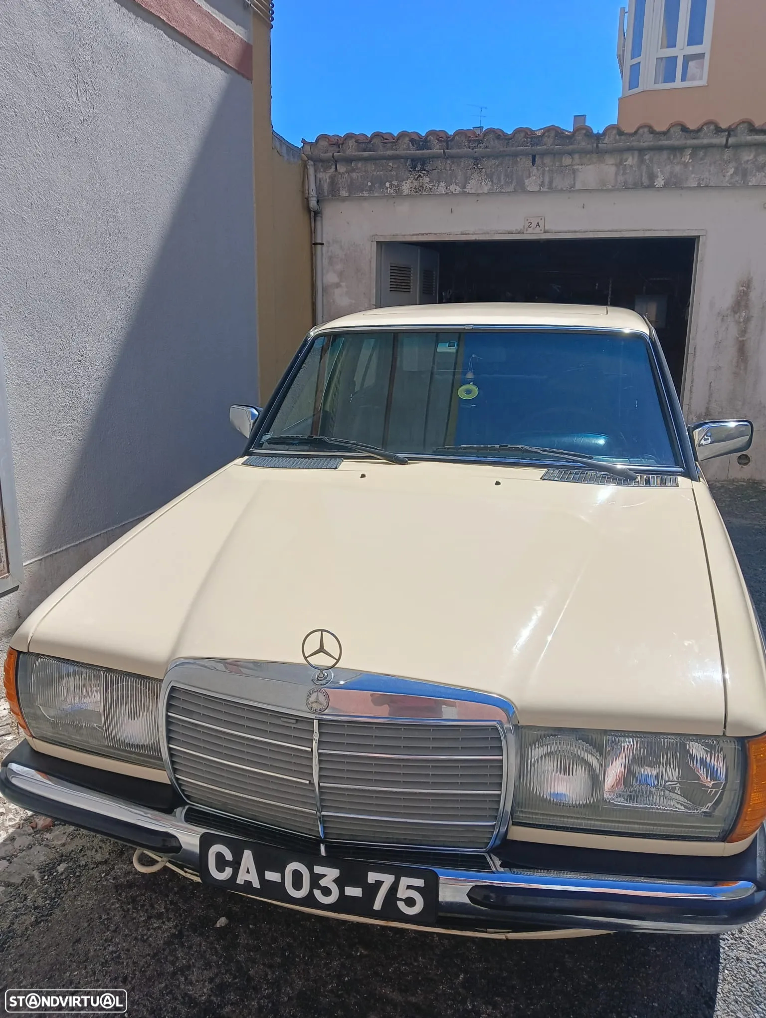 Mercedes-Benz 300 - 10