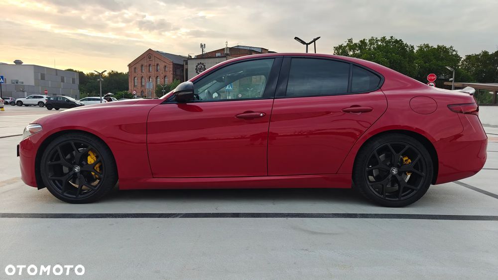 Alfa Romeo Giulia - 6