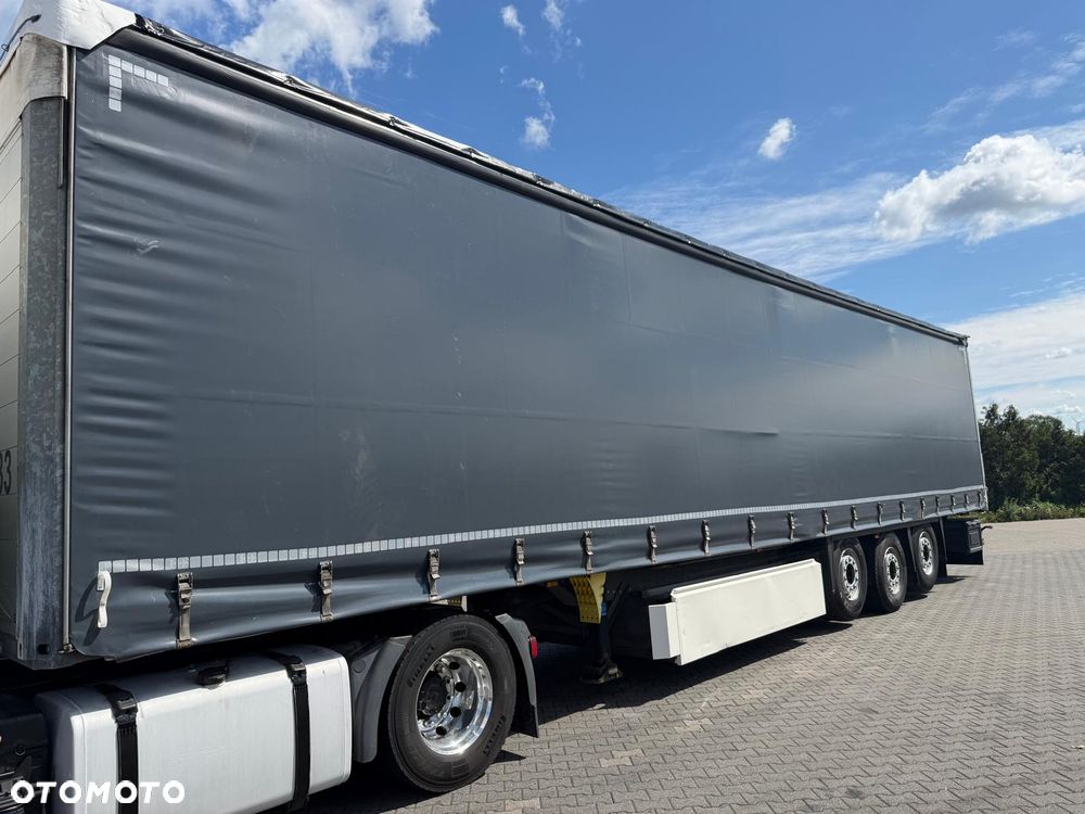 Schmitz Cargobull - 23