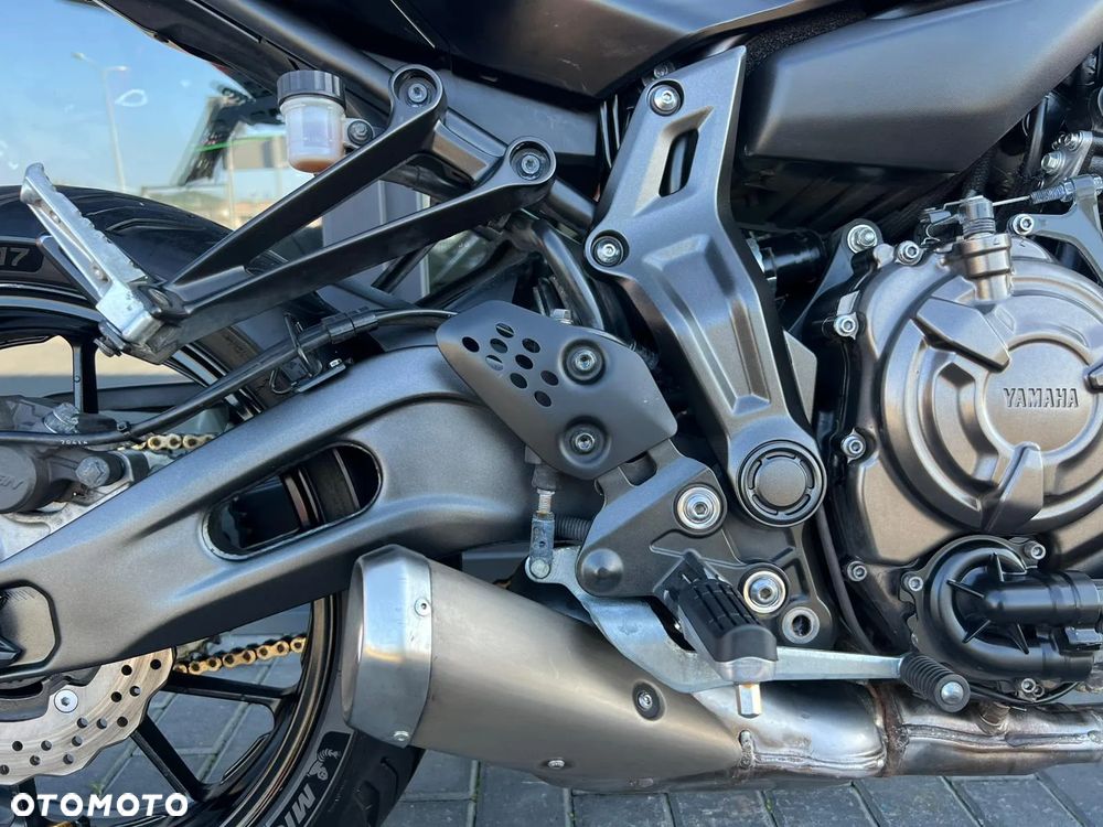 Yamaha MT - 17