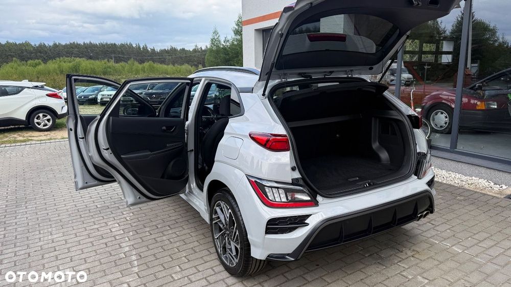 Hyundai Kona - 16