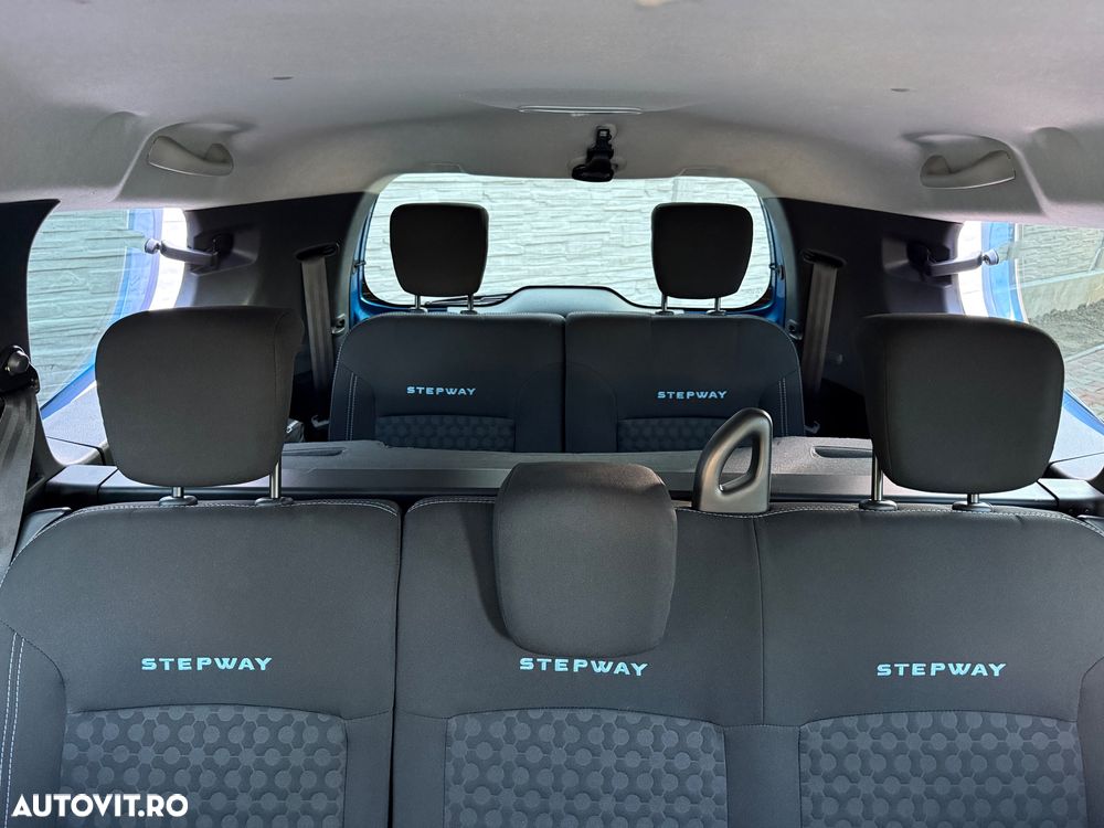 Dacia Lodgy 1.5 dCi Stepway - 33