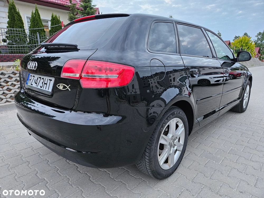 Audi A3 Sportback - 5
