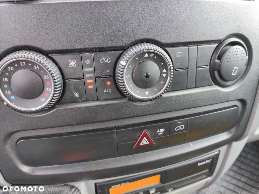 Mercedes-Benz Sprinter 906.231 EEV - 17